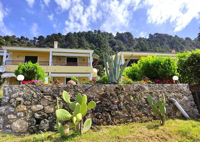 Waves Melody * Γλυφάδα